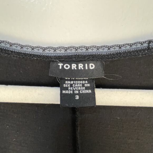 Torrid Black Top With Lace Detail Size 3 EUC - Picture 3 of 5